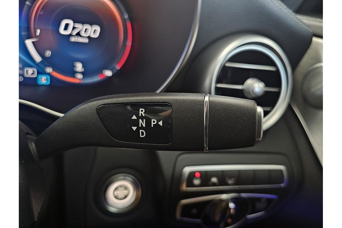 2019 Mercedes-Benz C-Class C300 C205