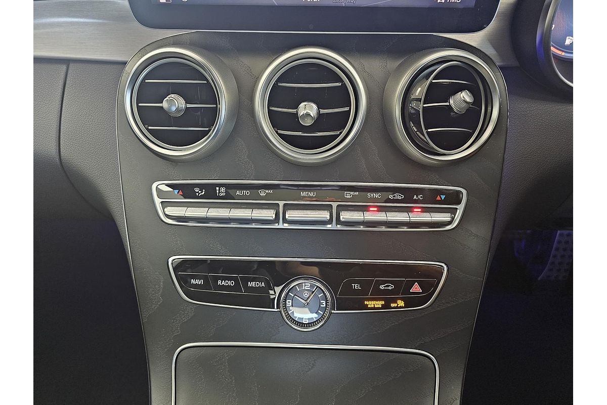 2019 Mercedes-Benz C-Class C300 C205