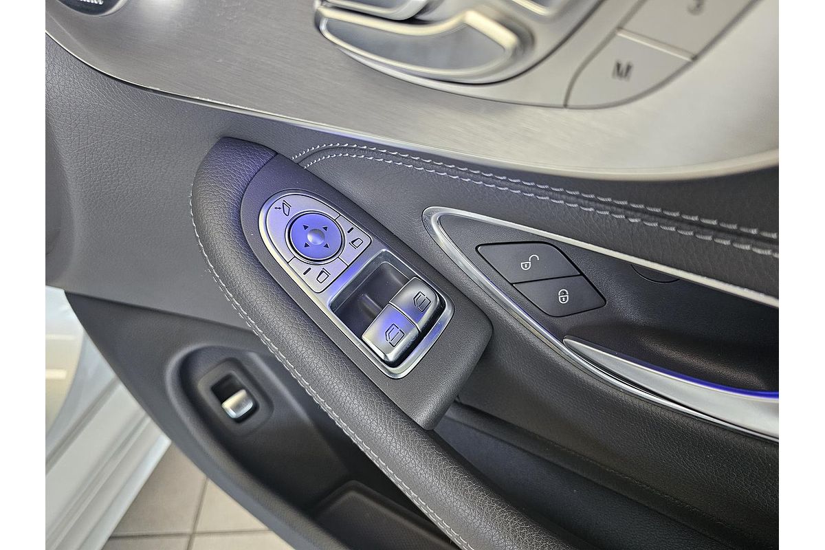 2019 Mercedes-Benz C-Class C300 C205