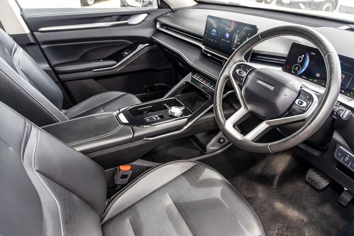2022 GWM H6 Ultra Hybrid B01