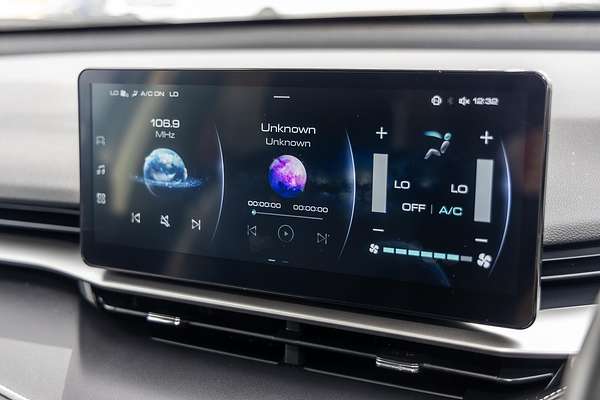 2022 GWM H6 Ultra Hybrid B01