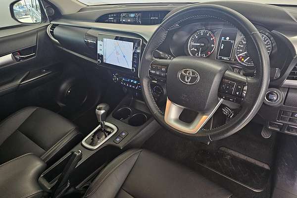 2020 Toyota Hilux SR5 GUN126R 4X4