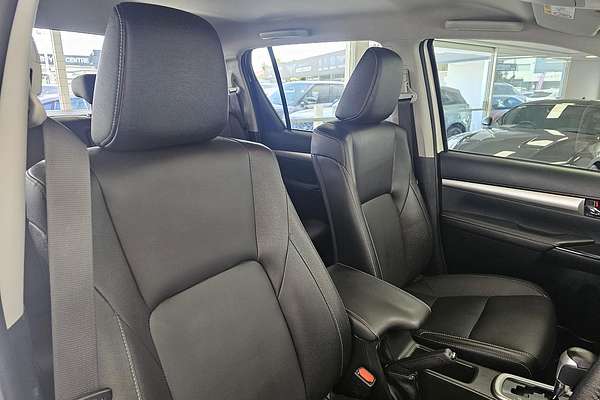 2020 Toyota Hilux SR5 GUN126R 4X4