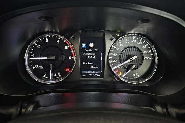 2020 Toyota Hilux SR5 GUN126R 4X4