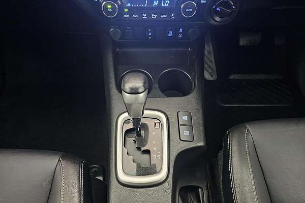 2020 Toyota Hilux SR5 GUN126R 4X4