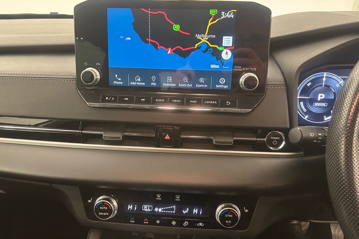 2022 Mitsubishi Outlander PHEV Exceed ZM