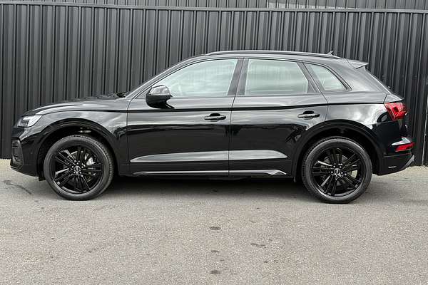 2021 Audi Q5 40 TDI Sport FY