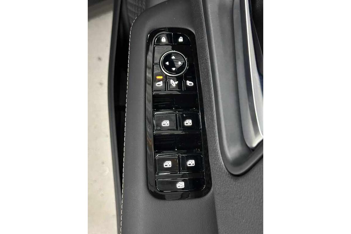 2025 Nissan Ariya Advance FE0