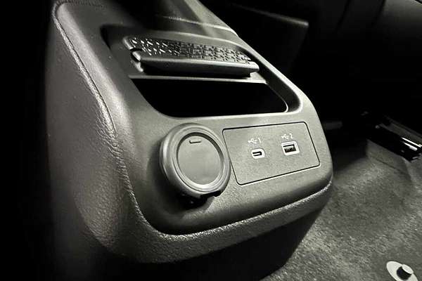 2025 Nissan Ariya Advance FE0