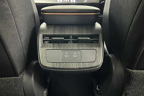 2025 Nissan Ariya Advance FE0