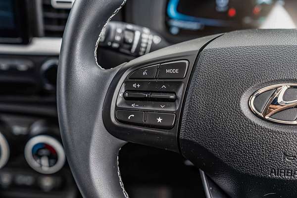 2023 Hyundai Venue Elite QX.V5