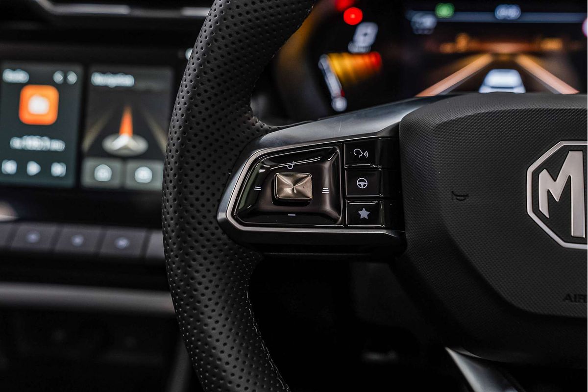 2025 MG ZS Essence Hybrid+ ZS32