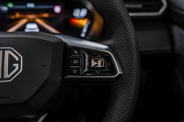 2025 MG ZS Essence Hybrid+ ZS32