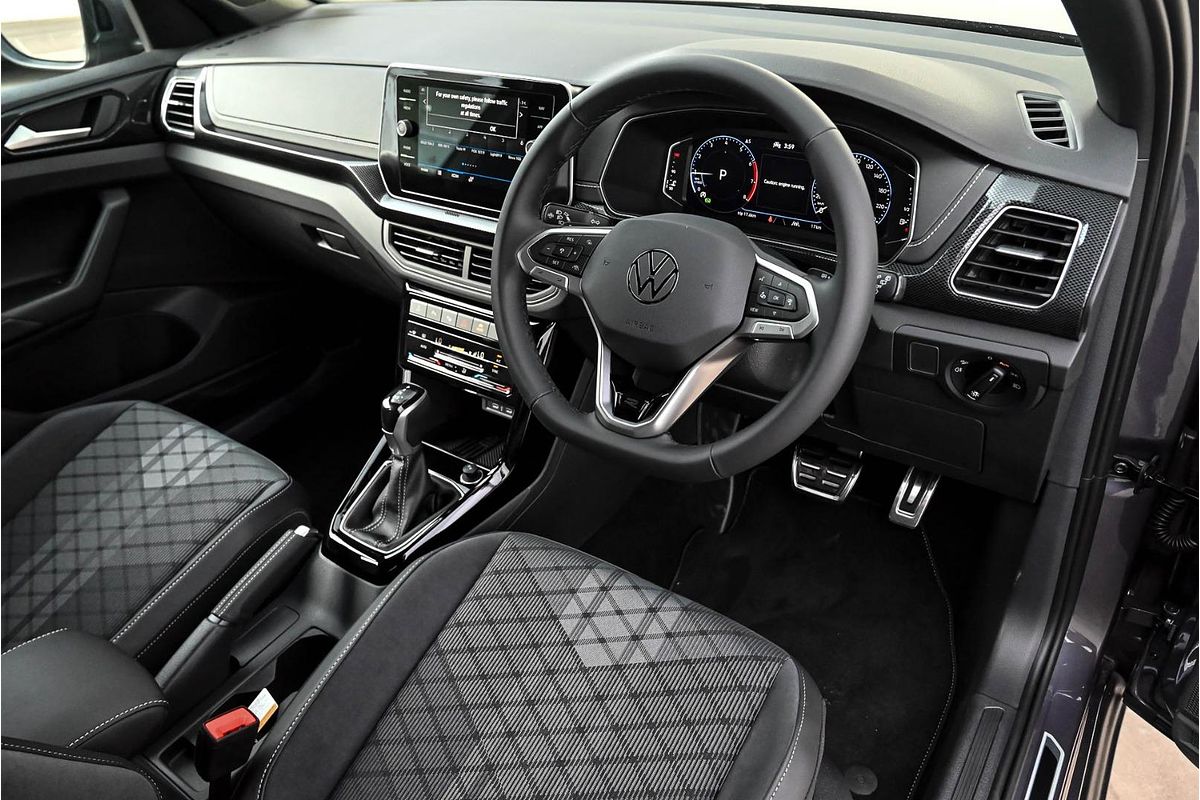 2025 Volkswagen T-Cross 85TSI R-Line D31