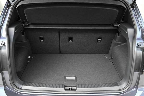 2025 Volkswagen T-Cross 85TSI R-Line D31