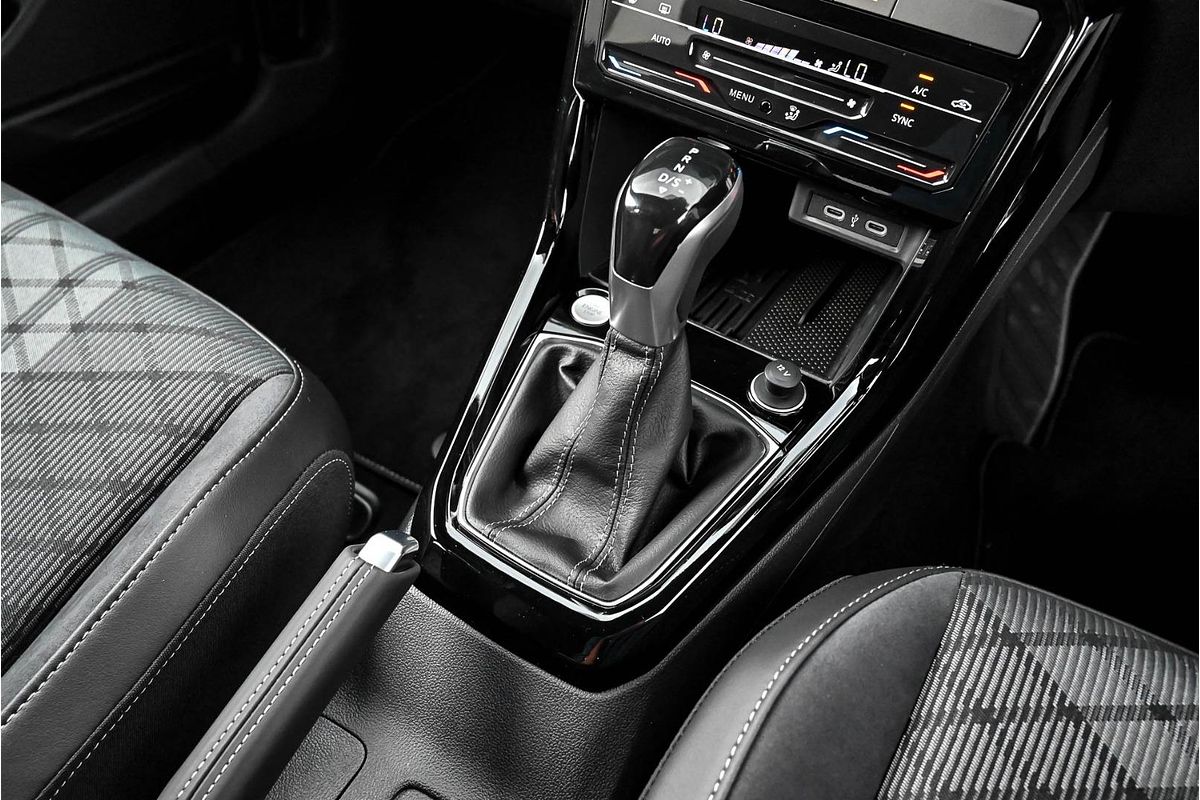 2025 Volkswagen T-Cross 85TSI R-Line D31