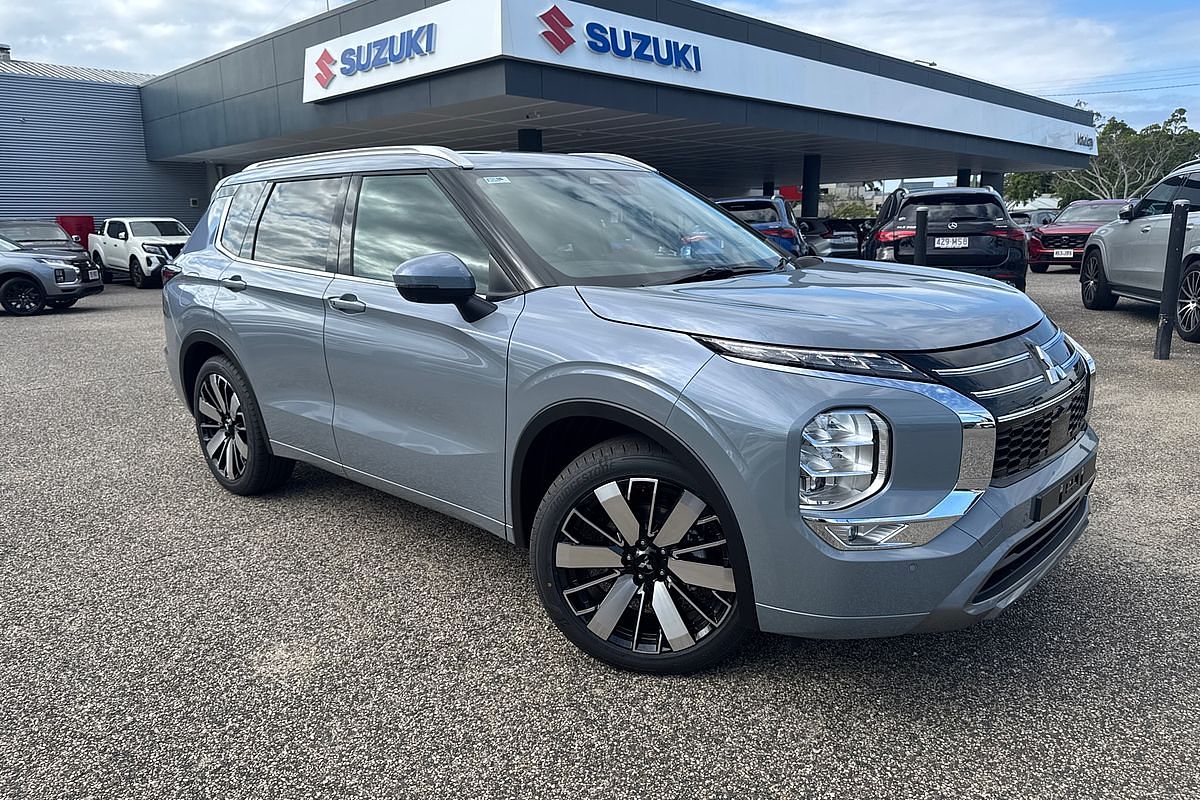 2025 Mitsubishi Outlander Exceed ZM