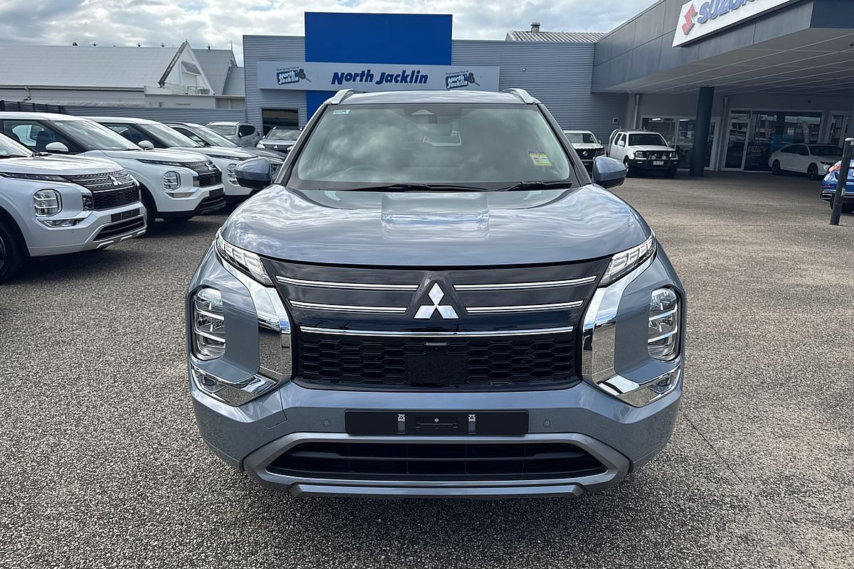 2025 Mitsubishi Outlander Exceed ZM