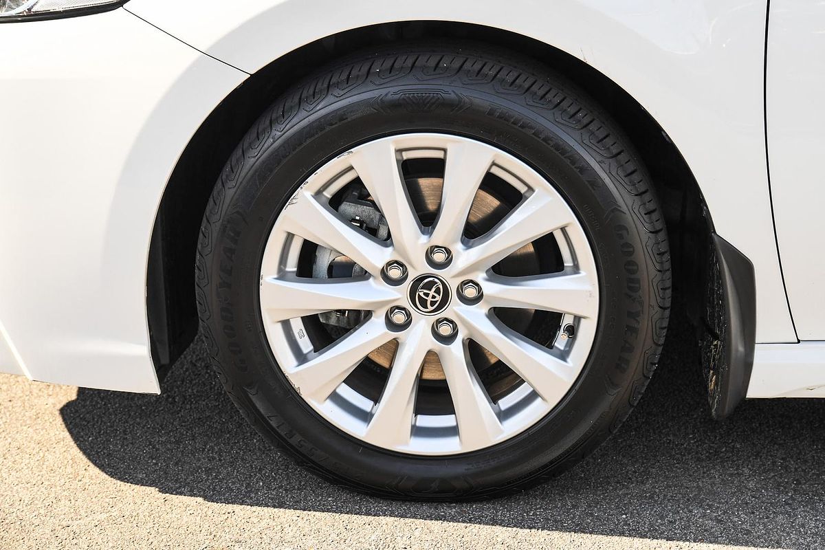 2019 Toyota Camry Ascent Sport AXVH71R