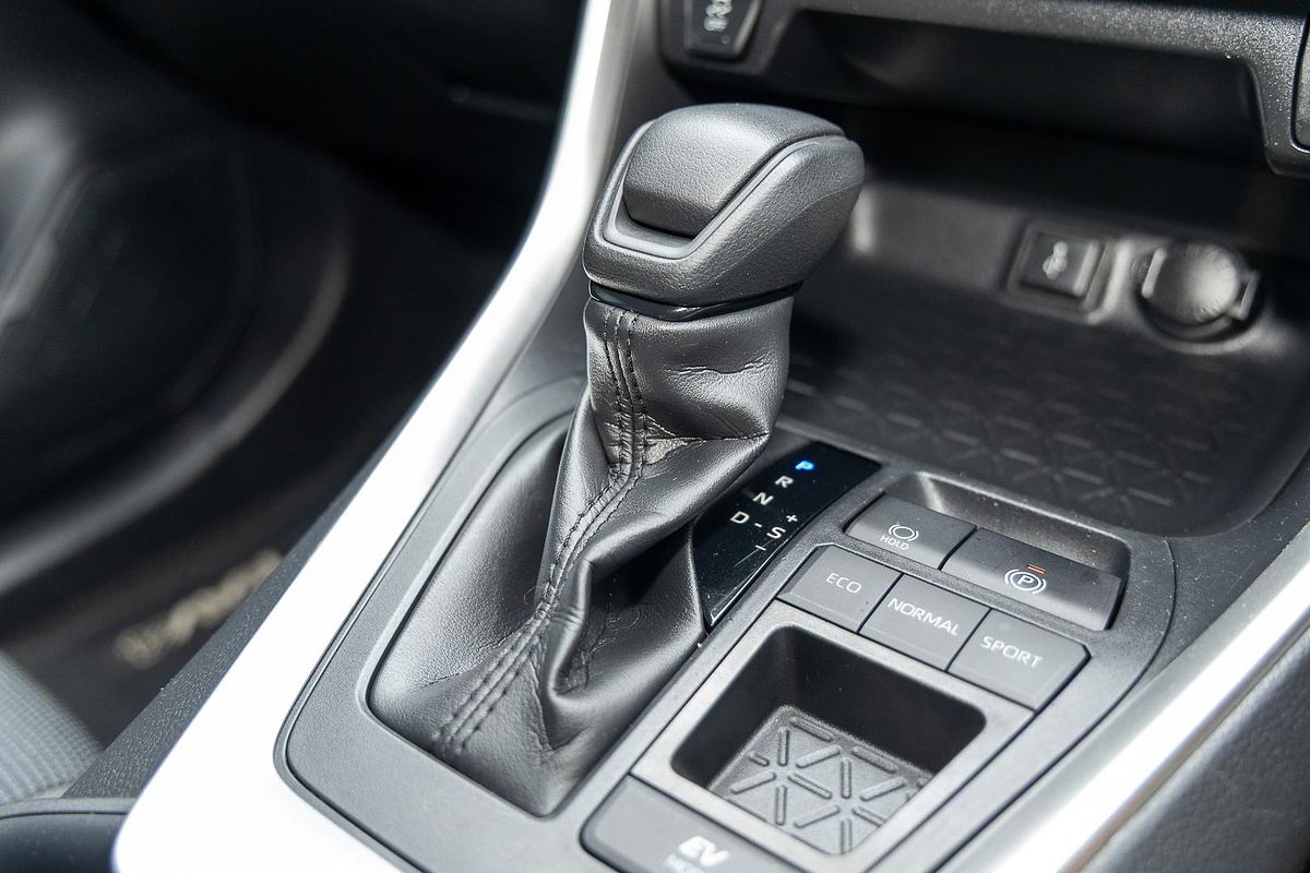 2021 Toyota RAV4 GX AXAH54R