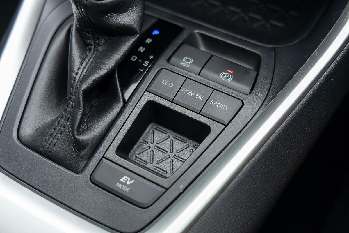 2021 Toyota RAV4 GX AXAH54R