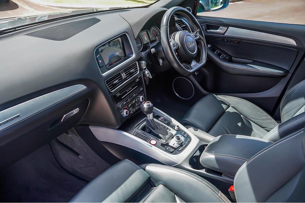 2014 Audi SQ5 TDI 8R