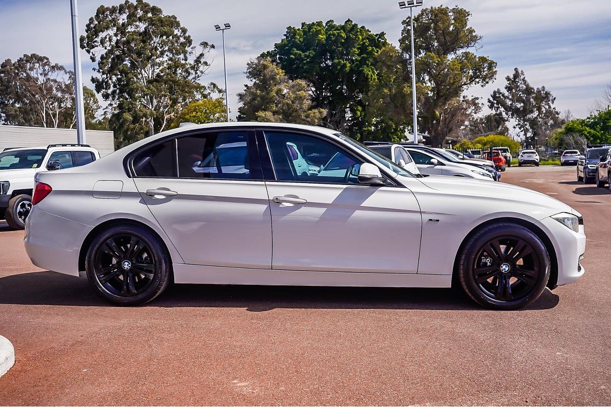 2012 BMW 3 Series 320d F30