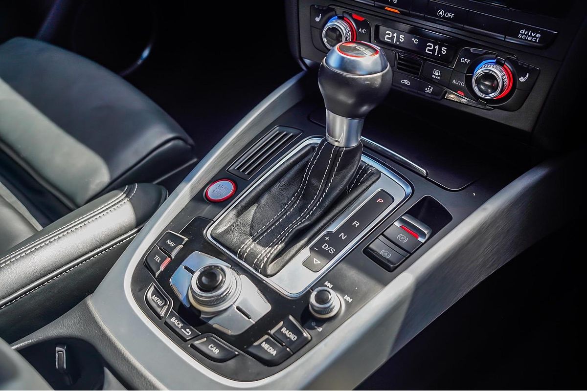 2014 Audi SQ5 TDI 8R