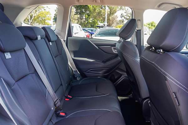 2024 Subaru Forester 2.5i S5