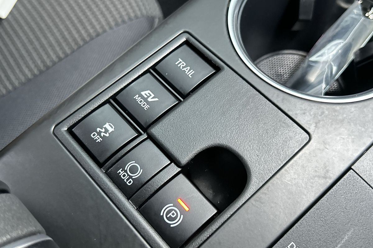 2024 Toyota Kluger GX AXUH78R