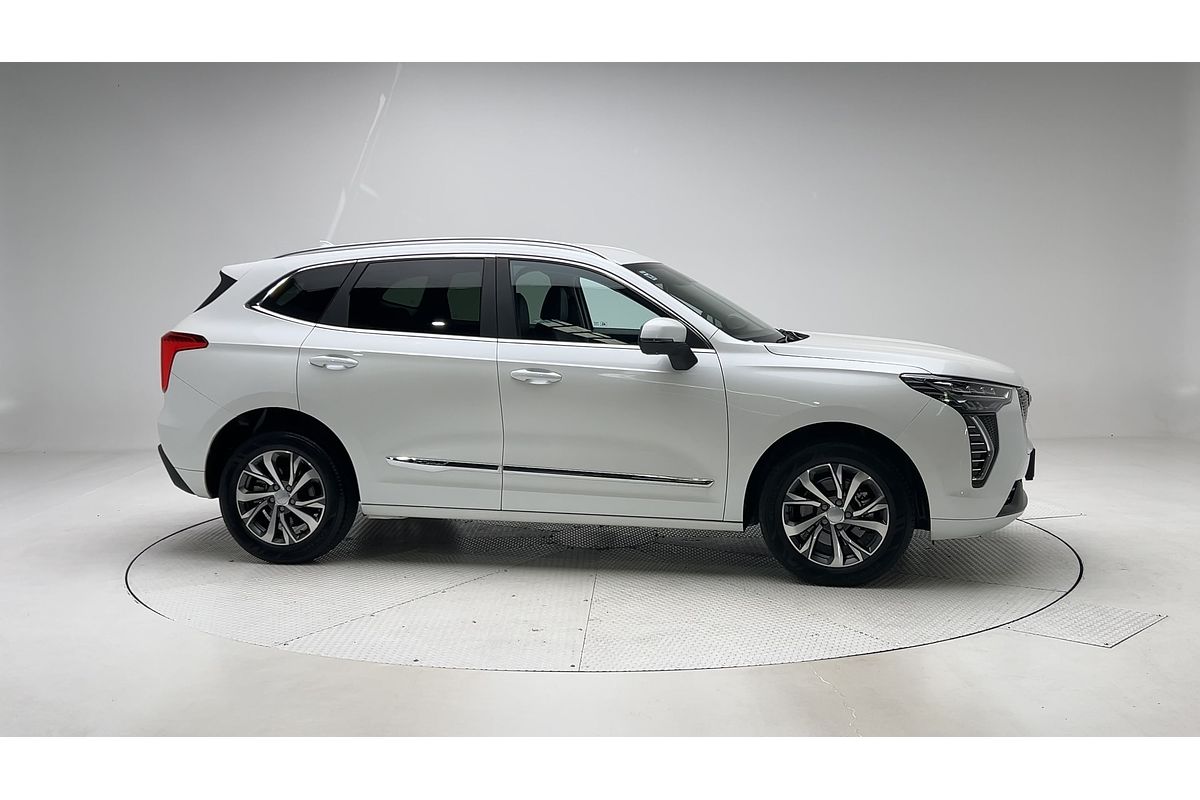 2021 Haval Jolion Lux A01