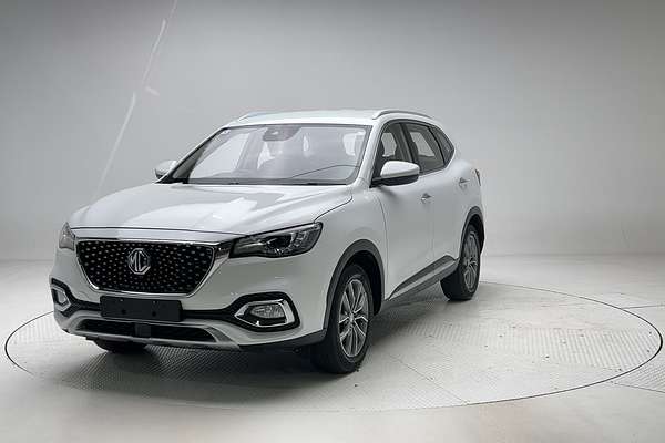 2022 MG HS Vibe SAS23