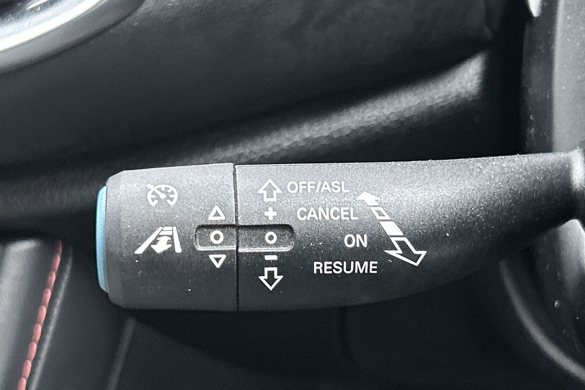 2022 MG HS Vibe SAS23