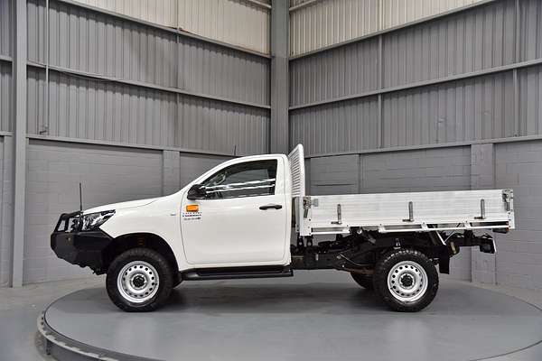 2018 Toyota Hilux SR GUN126R 4X4