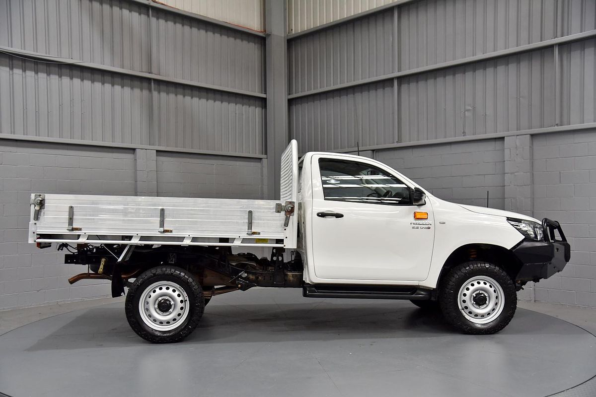 2018 Toyota Hilux SR GUN126R 4X4
