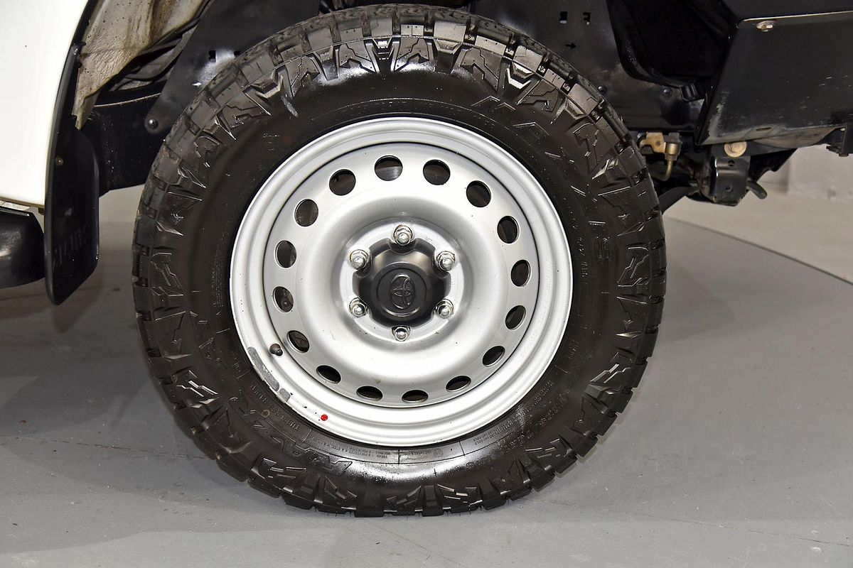 2018 Toyota Hilux SR GUN126R 4X4