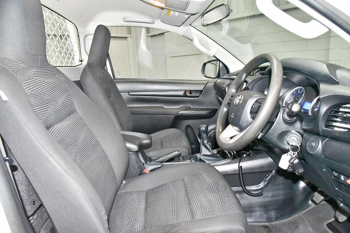 2018 Toyota Hilux SR GUN126R 4X4