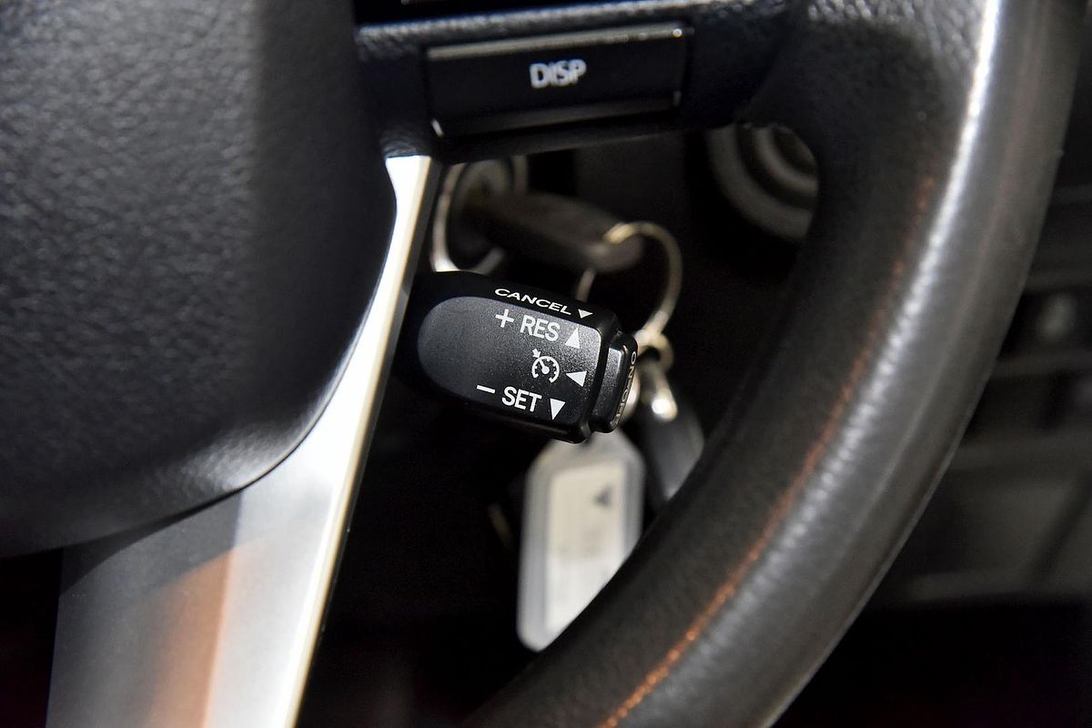 2018 Toyota Hilux SR GUN126R 4X4