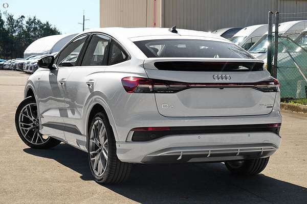 2025 Audi Q4 e-tron 55 F4