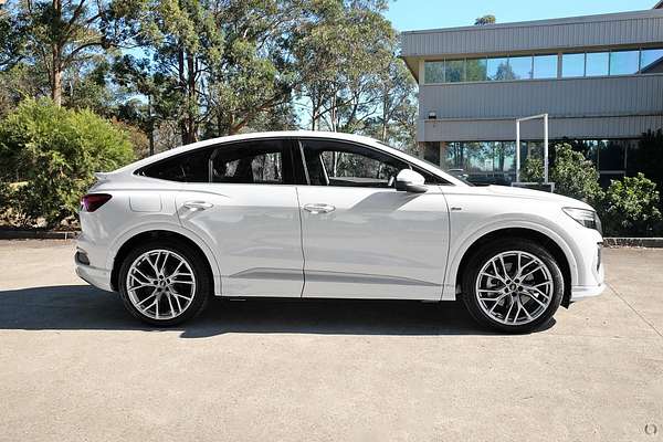 2025 Audi Q4 e-tron 55 F4