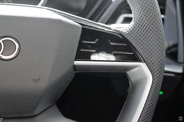 2025 Audi Q4 e-tron 55 F4