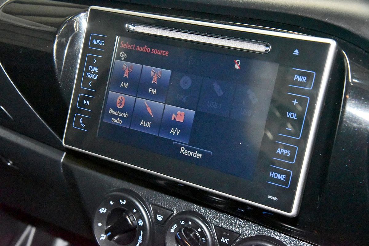 2018 Toyota Hilux SR GUN126R 4X4