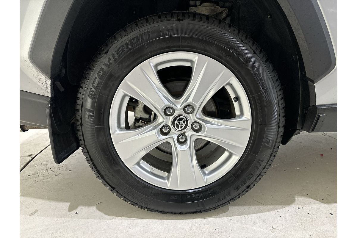 2020 Toyota RAV4 GX AXAH54R