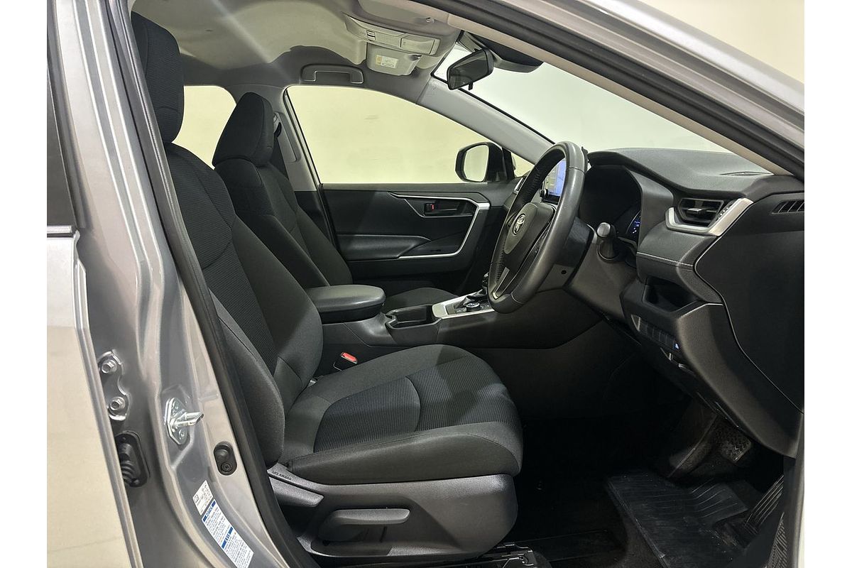 2020 Toyota RAV4 GX AXAH54R