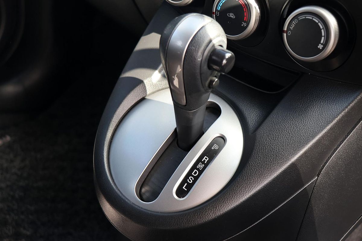 2014 Mazda 2 Maxx Sport DE Series 2