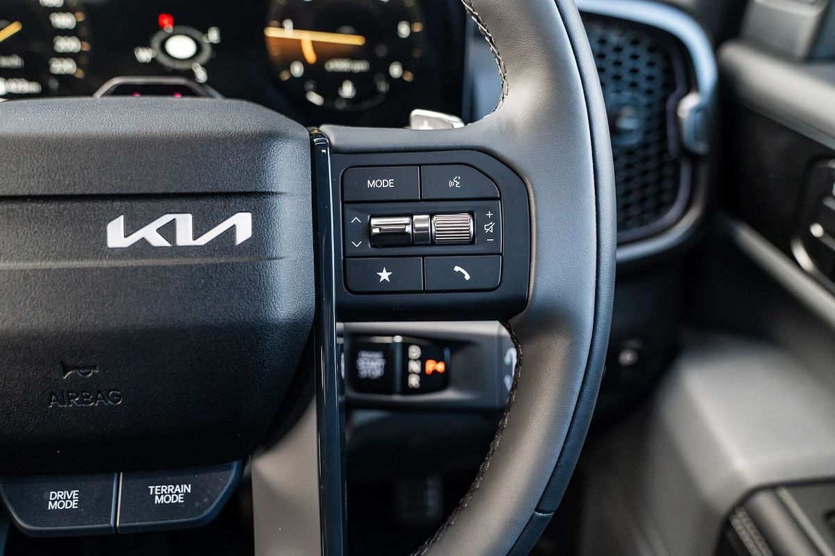 2025 Kia Tasman X-Line TK 4X4