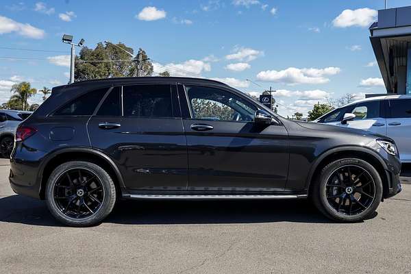 2022 Mercedes-Benz GLC-Class GLC300 X253