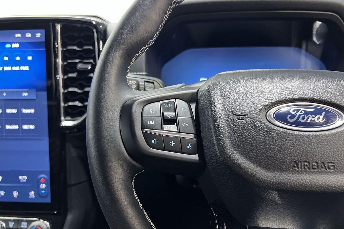 2025 Ford Ranger Platinum 4X4 3.0L