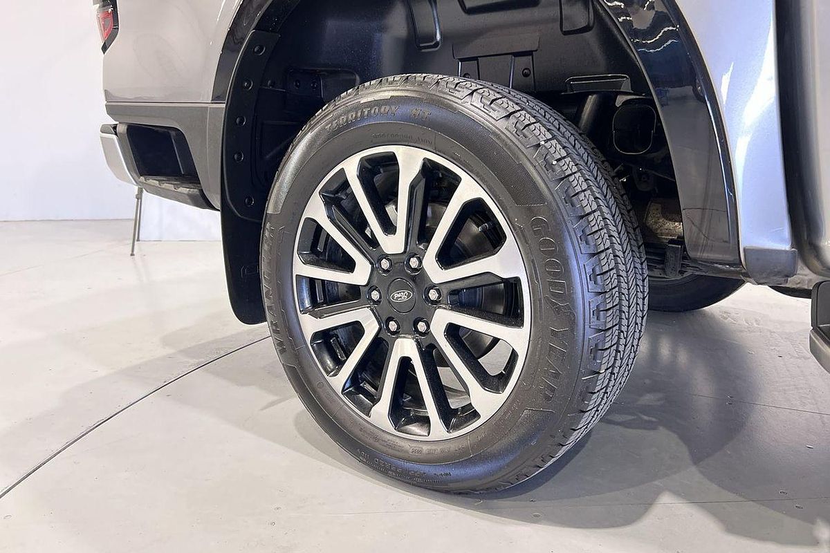 2025 Ford Ranger Platinum 4X4 3.0L