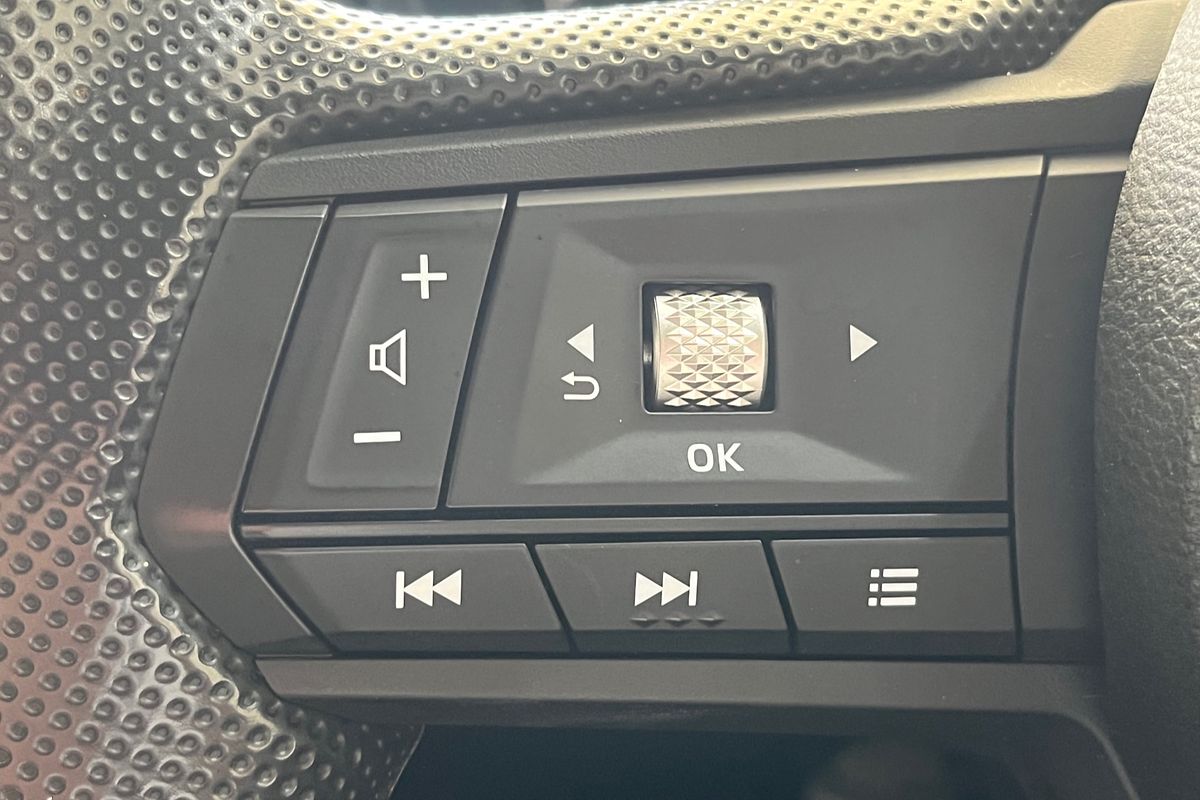 2024 Mitsubishi Triton GLX+ MV 4X4